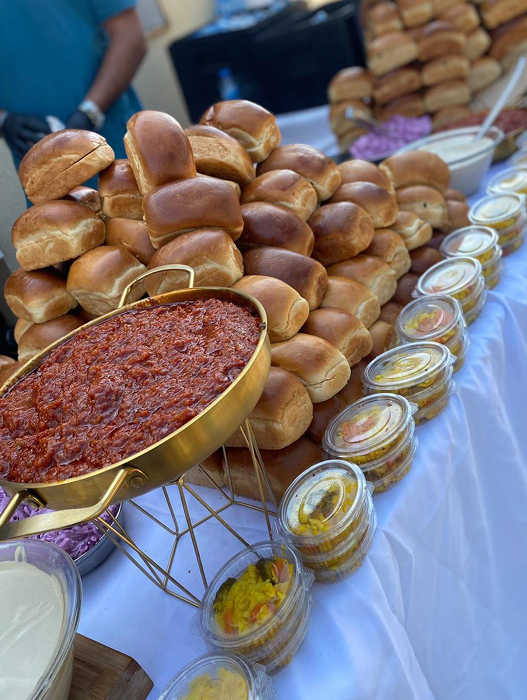 תרומה של גרבים לגדוד בצומת כוח